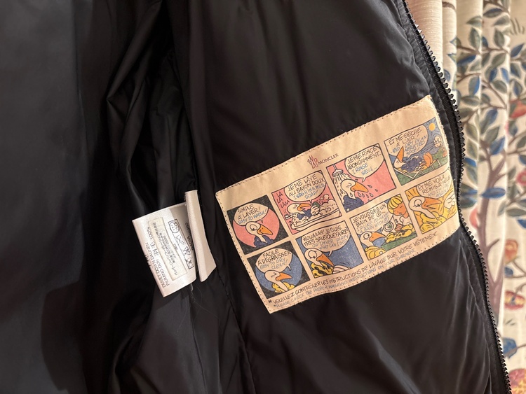 モンクレール　BADIA00（古着・ファッション）の商品画像 - 査定依頼日：2026年1月16日 - 最高査定価格：20,000円