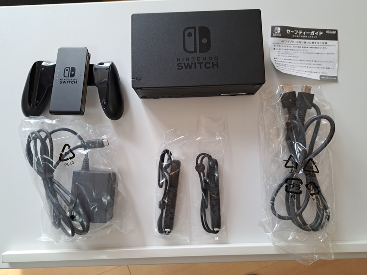 任天堂switch　XKJ40020794718（ゲーム機本体・ゲームソフト）の商品画像 - 査定依頼日：2023年11月3日 - 最高査定価格：17,000円
