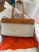 エルメス エールバッグ （ブランドバッグ）の商品画像 - 査定依頼日：2024年11月19日 - 最高査定価格：30,000円