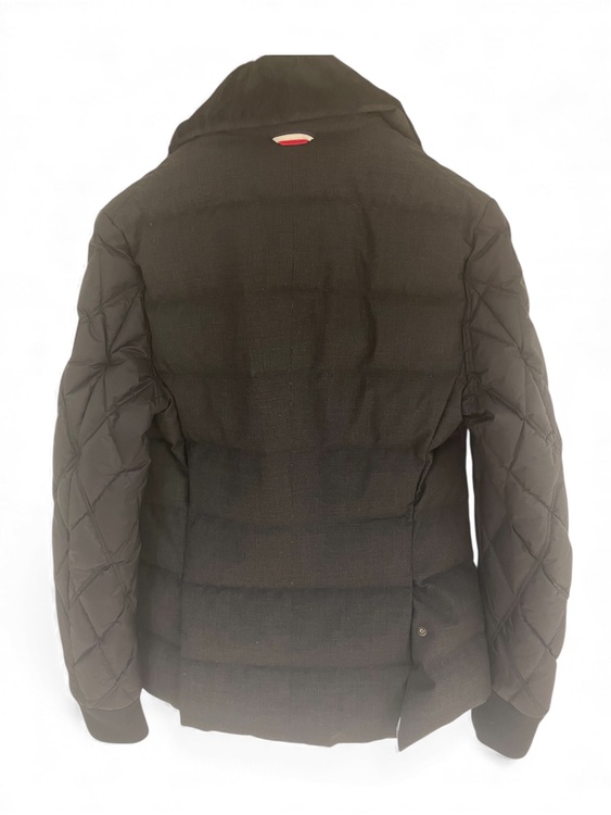 142-391-41379-10（古着・ファッション）の商品画像 - 査定依頼日：2025年12月17日 - 最高査定価格：40,000円