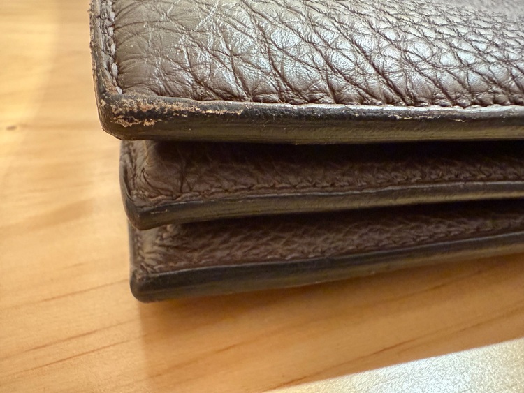 サックアデペッシュ（ブランドバッグ）の商品画像 - 査定依頼日：2025年6月27日 - 最高査定価格：300,000円