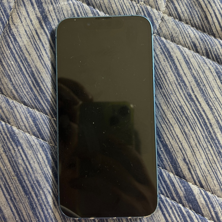 iPhone13mini（スマホ）の商品画像 - 査定依頼日：2026年9月19日 - 最高査定価格：28,500円