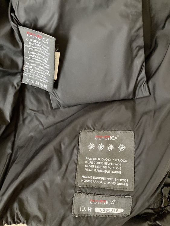 デュベティカ　キルティングダウンジャケット（古着・ファッション）の商品画像 - 査定依頼日：2025年11月13日 - 最高査定価格：3,000円