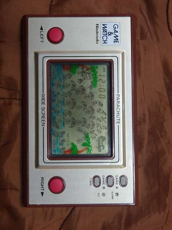 ゲームウォッチ任天堂ワイドスクリーンPR-21（ゲーム機本体・ゲームソフト）の商品画像 - 査定依頼日：2025年4月2日 - 最高査定価格：6,300円