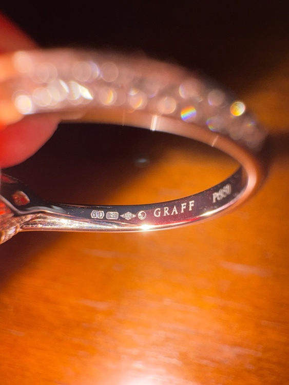 GRAFF ホワイトラウンドダイヤモンドレガシーリング（宝石）の商品画像 - 査定依頼日：2026年3月27日 - 最高査定価格：400,000円