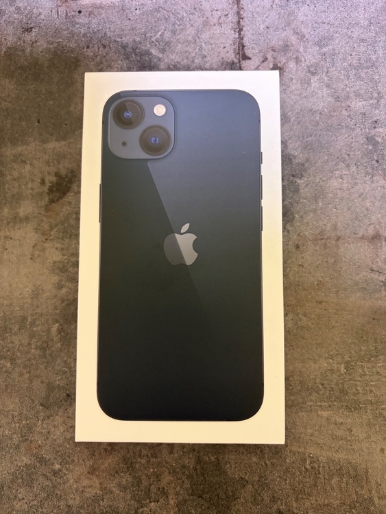 iPhone iPhone 13 512GB SIMフリー（スマホ）の商品画像 - 査定依頼日：2026年8月2日 - 最高査定価格：50,000円