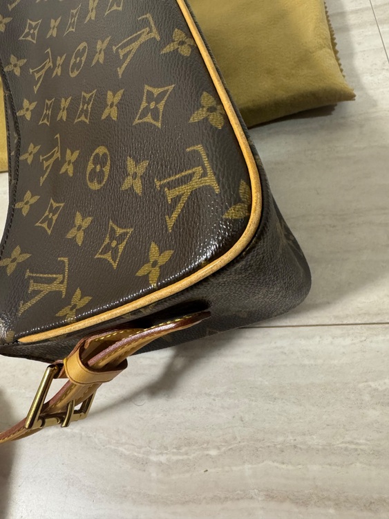 ヴィバシテ（ブランドバッグ）の商品画像 - 査定依頼日：2025年6月13日 - 最高査定価格：130,000円