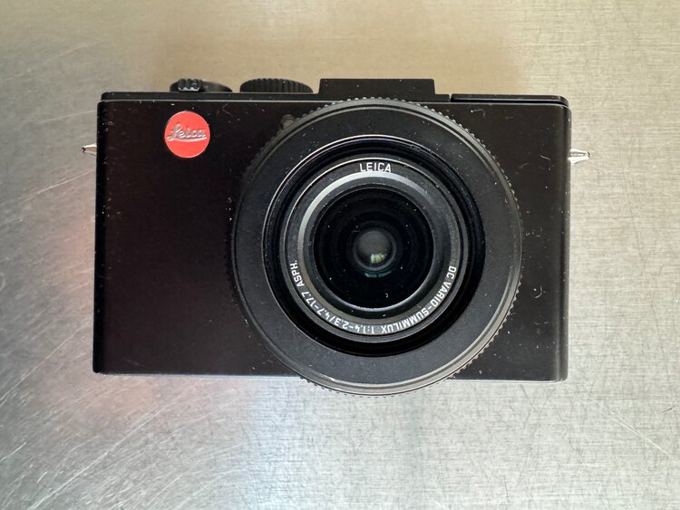 LEICA D-LUX 6（カメラ）の商品画像 - 査定依頼日：2025年5月7日 - 最高査定価格：50,000円