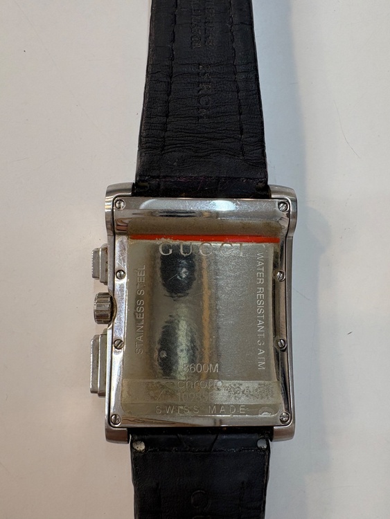 その他 その他 GUCCI8600（高級時計）の商品画像 - 査定依頼日：2026年3月3日 - 最高査定価格：30,000円