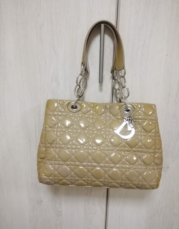 ChristianDior　カナージュ　チェーンショルダーバッグ（ブランドバッグ）の商品画像 - 査定依頼日：2025年4月28日 - 最高査定価格：50,000円