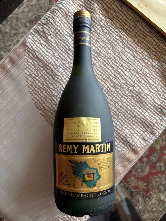 レミーマルタン（お酒）の商品画像 - 査定依頼日：2025年9月3日 - 最高査定価格：4,000円