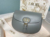 Dior Bobby バッグ ミディアム（ブランドバッグ）の商品画像 - 査定依頼日：2026年9月12日 - 最高査定価格：130,000円