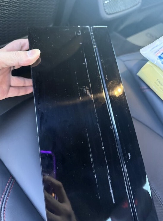 アルマンドロゼ（お酒）の商品画像 - 査定依頼日：2026年3月27日 - 最高査定価格：33,000円