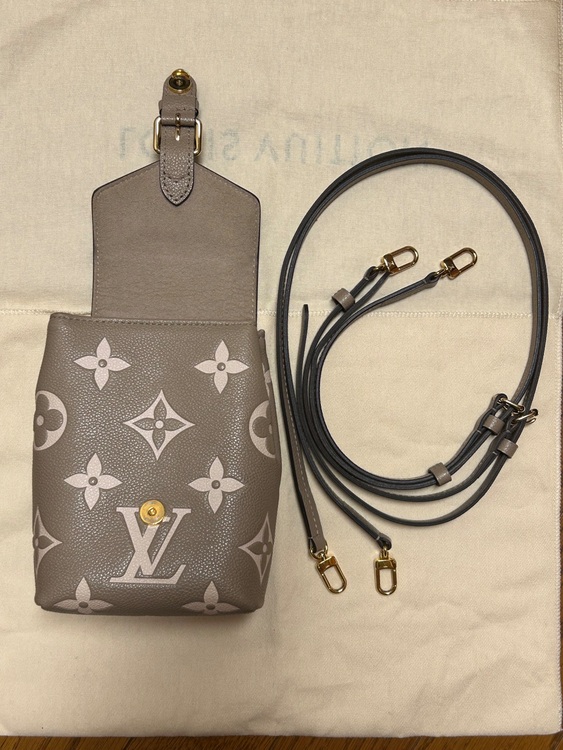 ルイヴィトン モノグラム アンプラント タイニー バックパック M80738（ブランドバッグ）の商品画像 - 査定依頼日：2025年11月27日 - 最高査定価格：190,000円