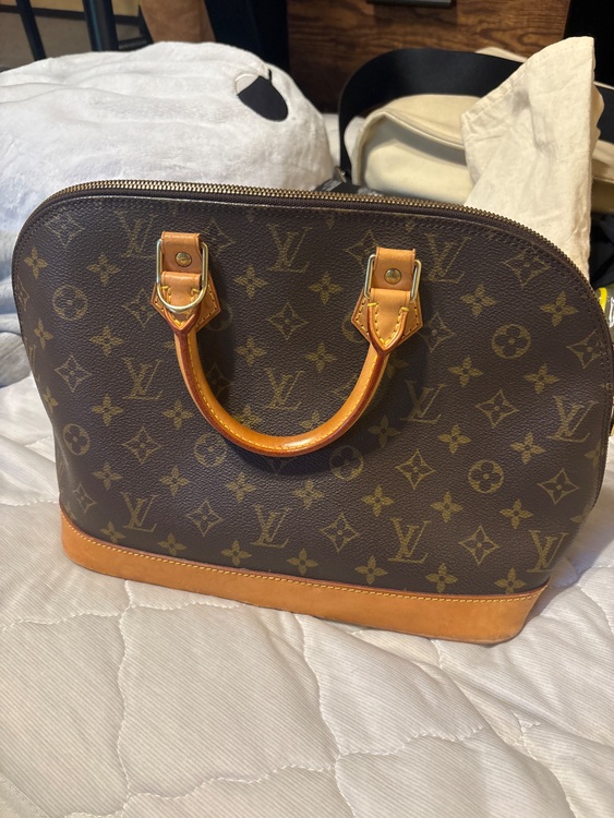 ルイヴィトン アルマ （ブランドバッグ）の商品画像 - 査定依頼日：2025年7月10日 - 最高査定価格：50,000円