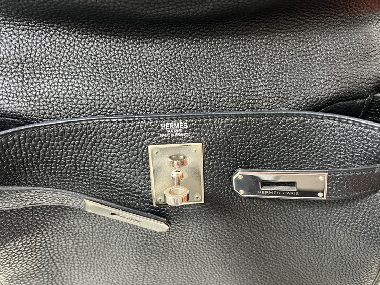 エルメス ケリー （ブランドバッグ）の商品画像 - 査定依頼日：2025年7月30日 - 最高査定価格：2,300,000円