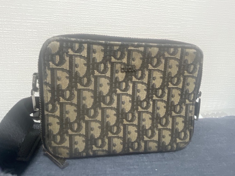 ディオール  （ブランドバッグ）の商品画像 - 査定依頼日：2025年8月17日 - 最高査定価格：95,000円