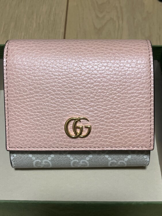 ダブルG バイカラー ミディアム ウォレット（ブランド財布・小物）の商品画像 - 査定依頼日：2025年6月1日 - 最高査定価格：25,650円