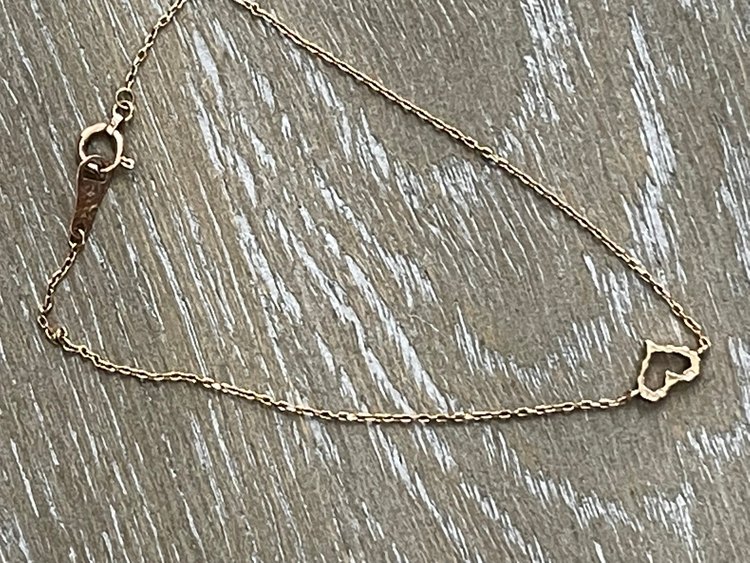 Agete アガット　ダイヤモンドブレスレット（金・貴金属）の商品画像 - 査定依頼日：2022年10月25日 - 最高査定価格：5,000円