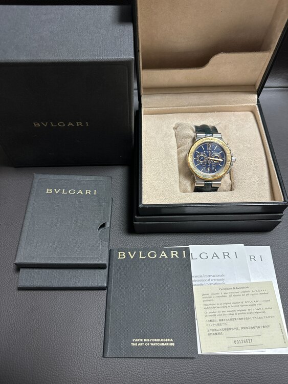 ブルガリ ディアゴノ （高級時計）の商品画像 - 査定依頼日：2025年4月6日 - 最高査定価格：900,000円