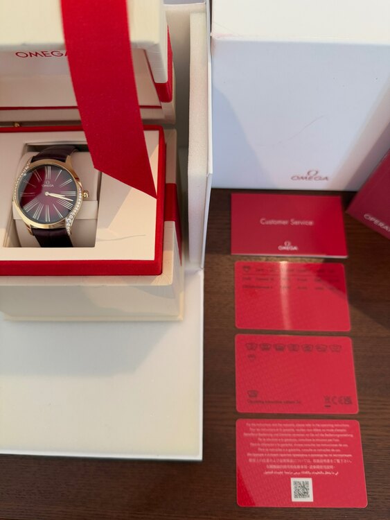 トレゾル36ムーンシャインゴールド　レザーストラップ（高級時計）の商品画像 - 査定依頼日：2025年5月22日 - 最高査定価格：630,000円