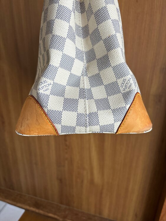 アズールハムステッドPM（ブランドバッグ）の商品画像 - 査定依頼日：2025年2月15日 - 最高査定価格：75,000円