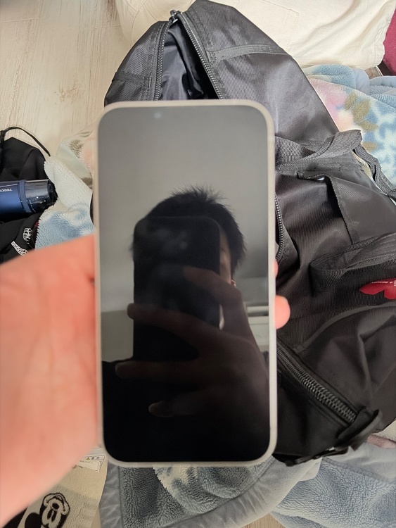 iPhone iPhone 14 128GB au（スマホ）の商品画像 - 査定依頼日：2026年9月25日 - 最高査定価格：57,000円