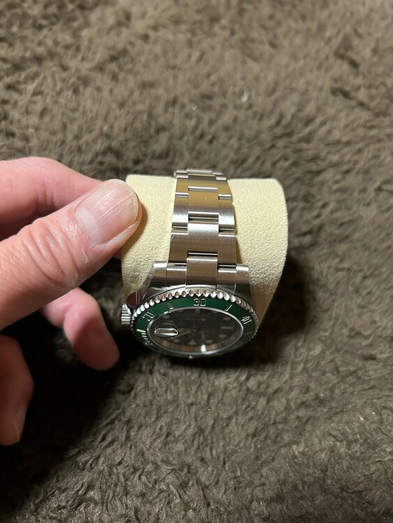 ロレックス サブマリーナー 116610l（高級時計）の商品画像 - 査定依頼日：2025年3月30日 - 最高査定価格：2,700,000円