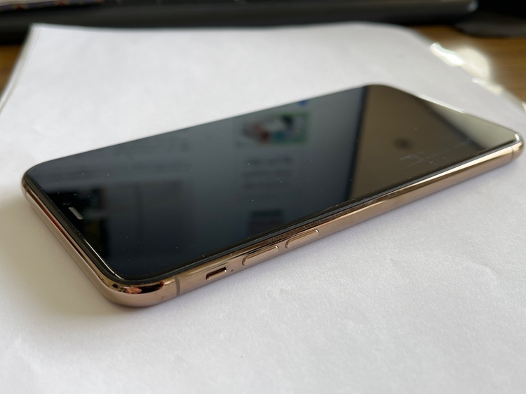 iPhone11 Pro Max 64GB SIMフリー（スマホ）の商品画像 - 査定依頼日：2026年4月25日 - 最高査定価格：26,000円