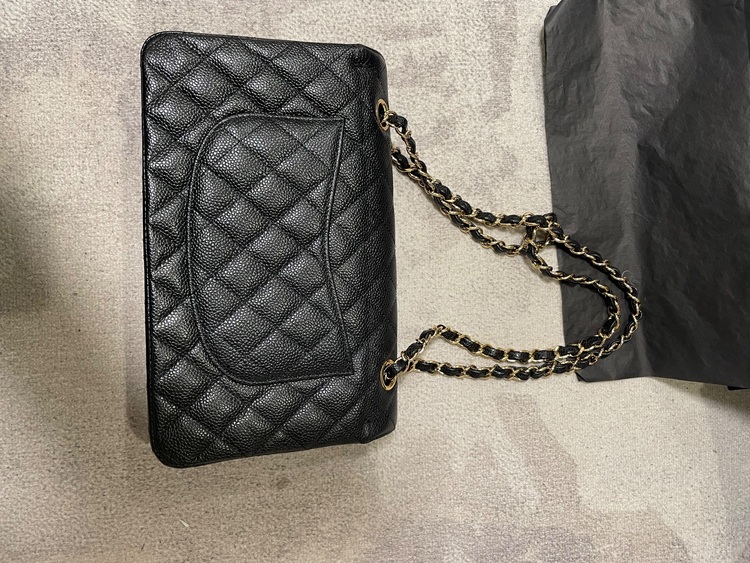 シャネル マトラッセ （ブランドバッグ）の商品画像 - 査定依頼日：2025年11月20日 - 最高査定価格：900,000円