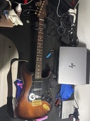 FSR TRAD 60s STRAT RW WAL IS_24（ピアノ・楽器・PA機材）の商品画像 - 査定依頼日：2026年4月28日 - 最高査定価格：65,000円