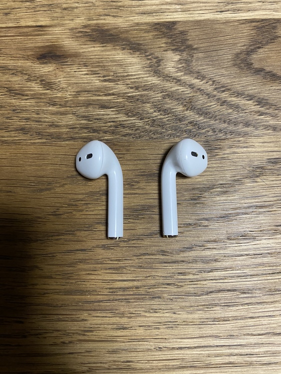 Airpods（オーディオ・スピーカー）の商品画像 - 査定依頼日：2021年10月27日