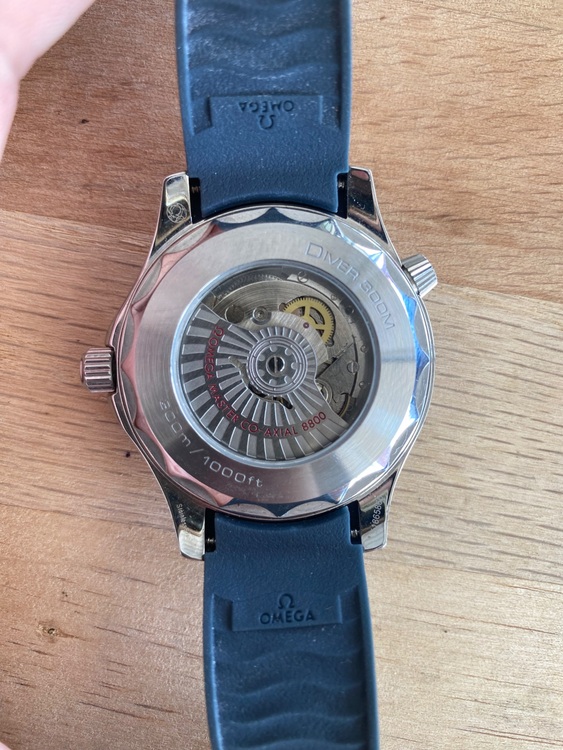 Ô-mê-ga シーマスター 5186586（高級時計）の商品画像 - 査定依頼日：2025年6月29日 - 最高査定価格：500,000円