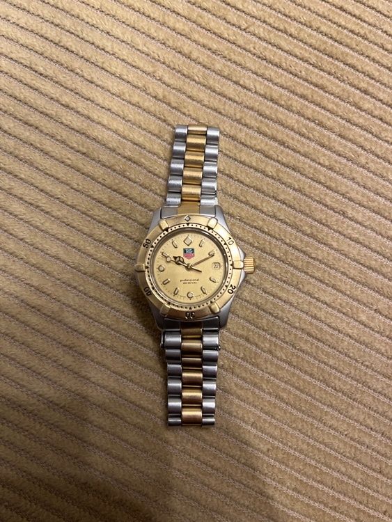 タグホイヤー その他 WE1420-（高級時計）の商品画像 - 査定依頼日：2026年1月10日 - 最高査定価格：15,000円