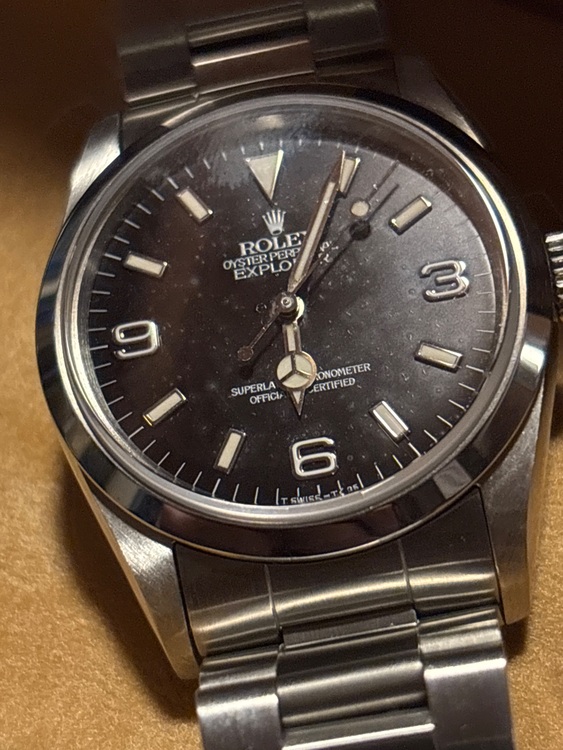 ロレックス エクスプローラー 1427（高級時計）の商品画像 - 査定依頼日：2025年10月27日 - 最高査定価格：1,000,000円