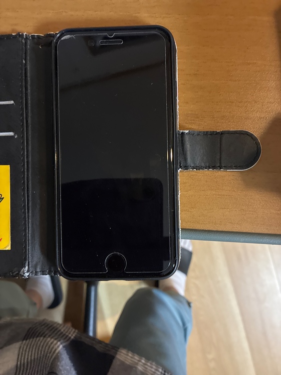 iPhone iPhone SE (第 3 世代) 64GB Softbank（スマホ）の商品画像 - 査定依頼日：2026年6月2日 - 最高査定価格：20,000円