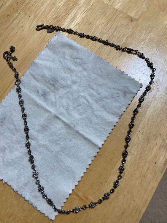 ジャスティンデイビス ネックレス（金・貴金属）の商品画像 - 査定依頼日：2024年4月9日 - 最高査定価格：5,000円