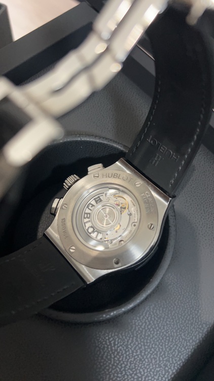 ウブロ クラシックフュージョン （高級時計）の商品画像 - 査定依頼日：2025年9月18日 - 最高査定価格：750,000円