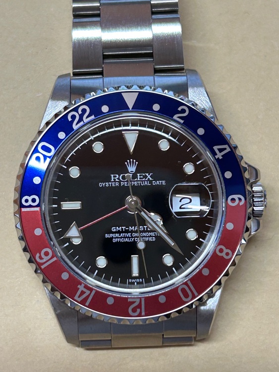 ロレックス GMTマスター 1670（高級時計）の商品画像 - 査定依頼日：2025年7月4日 - 最高査定価格：1,620,000円