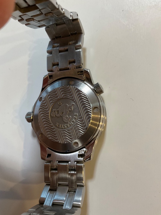 オメガ シーマスター PROFESSIONAL 300（高級時計）の商品画像 - 査定依頼日：2025年11月9日 - 最高査定価格：235,000円