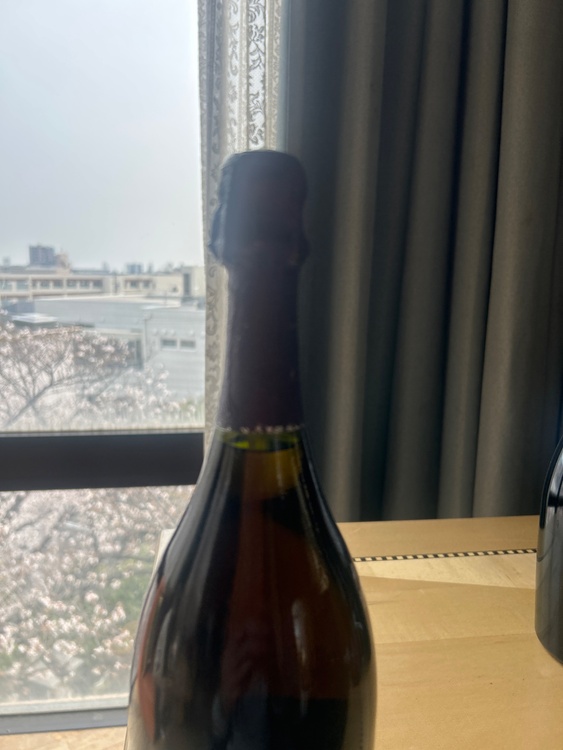 シャンパン ドン・ペリニヨン （お酒）の商品画像 - 査定依頼日：2026年3月29日 - 最高査定価格：29,000円