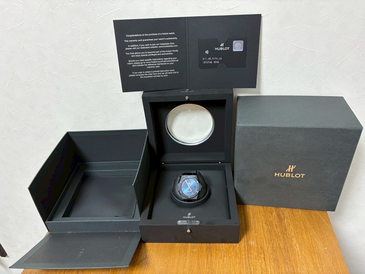 ウブロ クラシックフュージョン （高級時計）の商品画像 - 査定依頼日：2026年1月25日 - 最高査定価格：550,000円