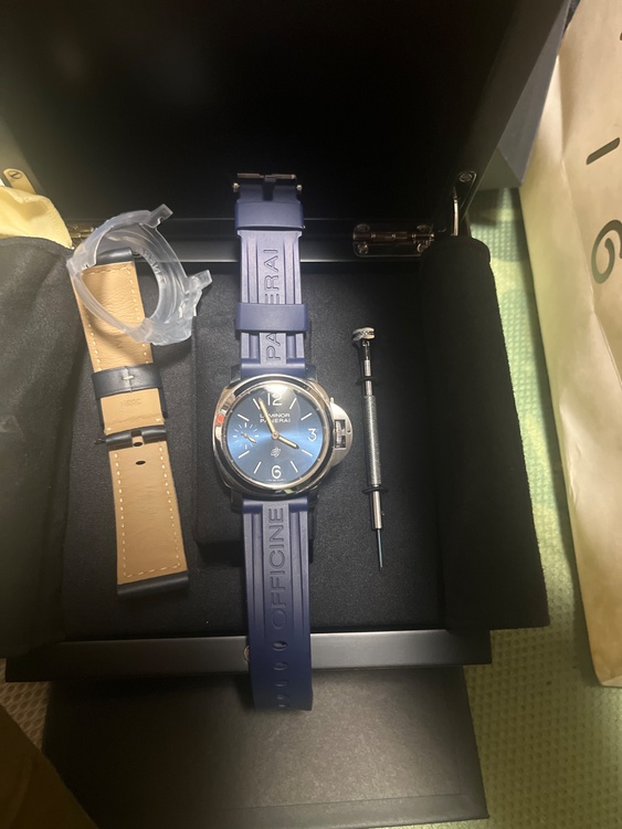 パネライ ルミノール 1（高級時計）の商品画像 - 査定依頼日：2026年2月8日 - 最高査定価格：600,000円