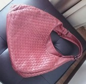 イントレチャートレザー（ブランドバッグ）の商品画像 - 査定依頼日：2022年5月8日 - 最高査定価格：20,000円