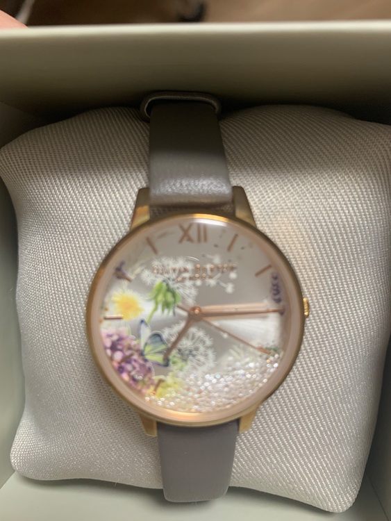 OLIVIA-BURTON LONDON（高級時計）の商品画像 - 査定依頼日：2025年9月7日 - 最高査定価格：2,500円