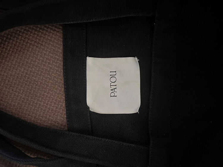 PATOU トートバッグ　ラージ（ブランドバッグ）の商品画像 - 査定依頼日：2025年7月5日 - 最高査定価格：30,000円