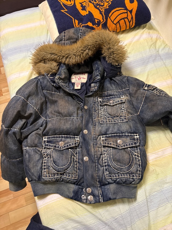 Supreme × True Religion Puffer Jacket（古着・ファッション）の商品画像 - 査定依頼日：2026年10月14日 - 最高査定価格：40,000円