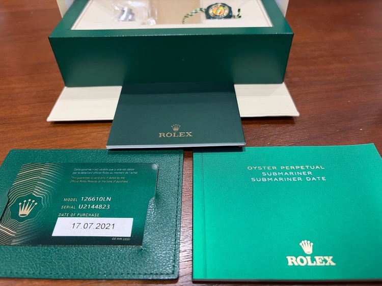 126610LN（高級時計）の商品画像 - 査定依頼日：2026年4月2日 - 最高査定価格：2,150,000円