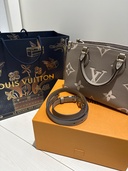 オンザゴー（ブランドバッグ）の商品画像 - 査定依頼日：2026年1月31日 - 最高査定価格：340,000円