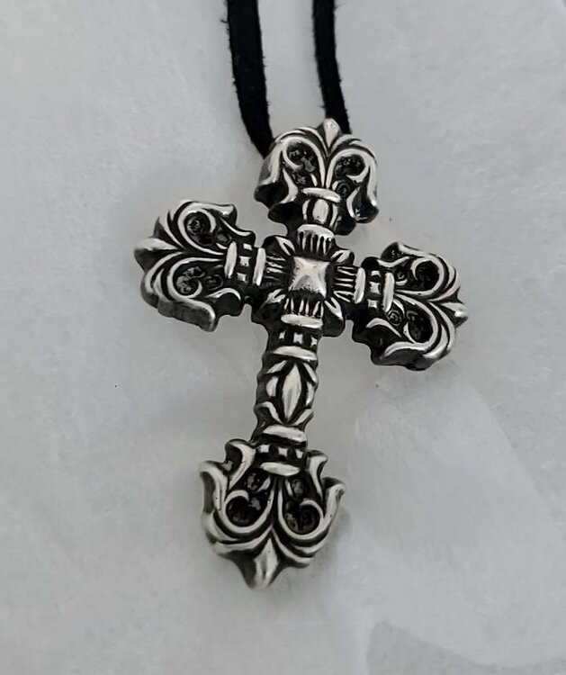FILIG/CROSS-XSM/フィリグリークロスXS（古着・ファッション）の商品画像 - 査定依頼日：2026年10月4日 - 最高査定価格：100,000円